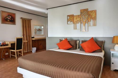 Hotel Makathanee Resort