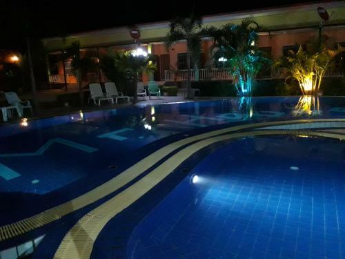 Hostal Mr.house Resort