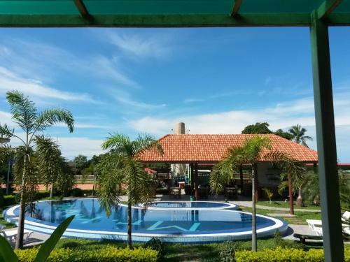 Hostal Mr.house Resort