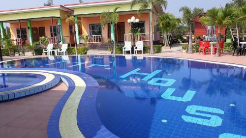 Hostal Mr.house Resort