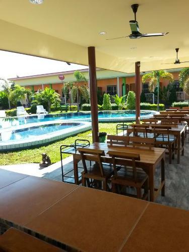 Hostal Mr.house Resort