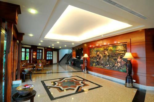 Busyarin Hotel
