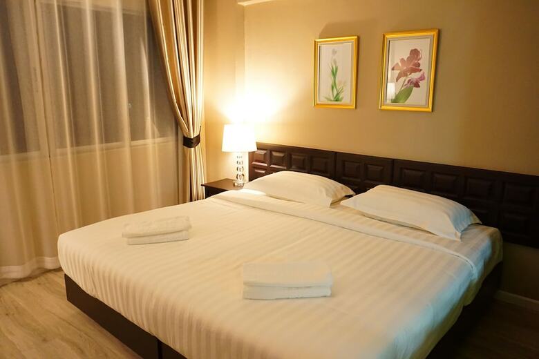 Taris Art Hotel Phrae