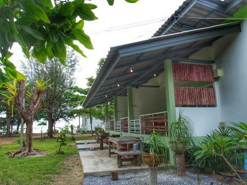 Hostal Baan Sood Kob Fah