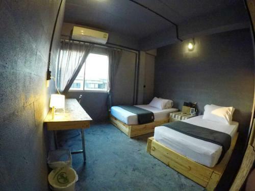 Albergue Dinba Poshtel