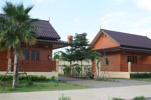 Hotel Ban Suan Kulap Keaw Resort