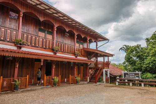 Mitkhoonyoum Hotel