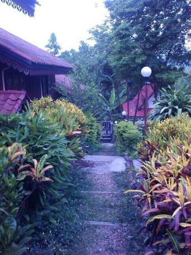 Mitkhoonyoum Hotel