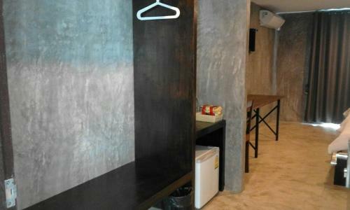 Come Moon Loft Hotel