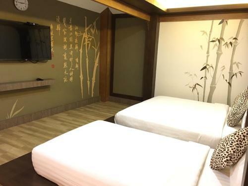 The Chic 101 Hotel