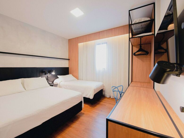 Hotel Ibis Curitiba Shopping