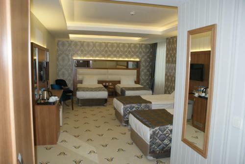 Hotel Carmine Otel