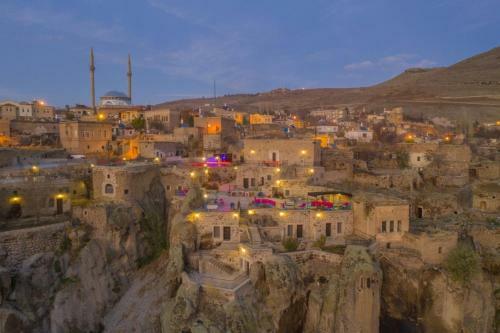 Cappadocia Antique Gelveri Cave Hotel