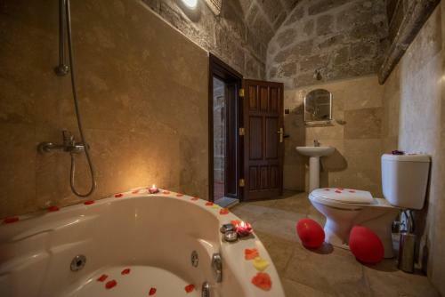 Cappadocia Antique Gelveri Cave Hotel