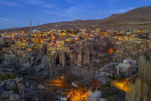 Cappadocia Antique Gelveri Cave Hotel