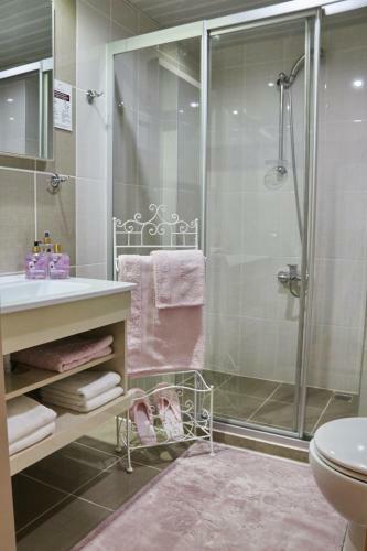 Enar Hotel