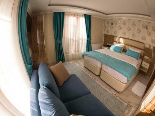 Elif Inan Hotel