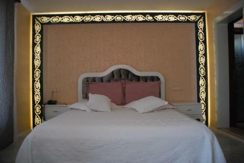 Lalehan Hotel