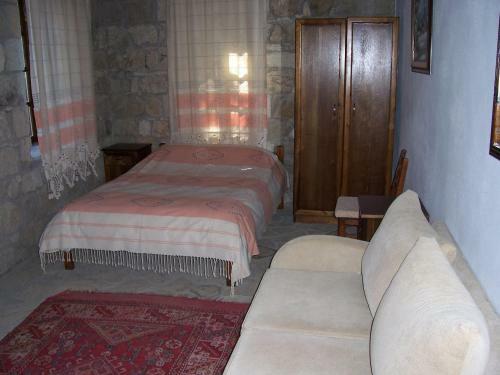 Hostal Zeushan Hotel