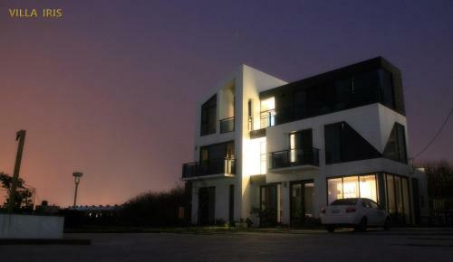 Villa Iris
