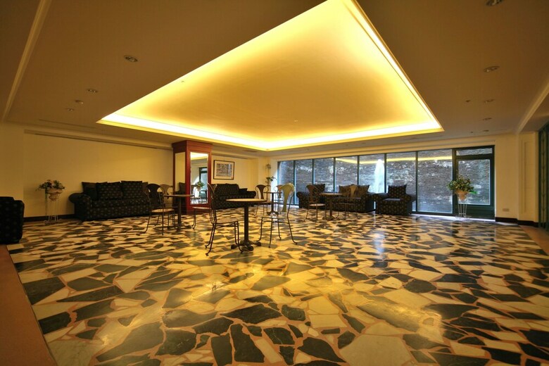 Hotel Howard Lake Resort Shihmen Dam