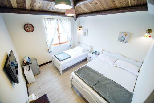 Just Coffee Hostel 5