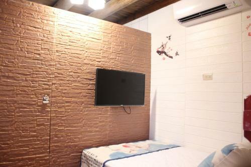 Eighty-eight B&B