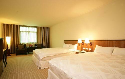 Hotel Le Beau Max Resort