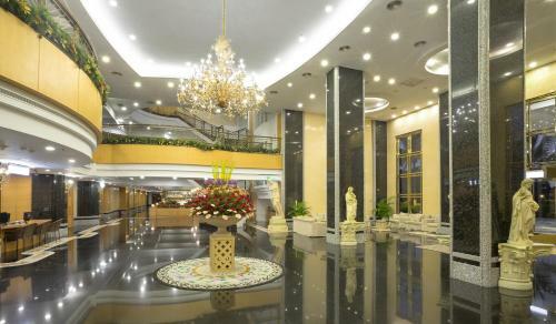 Hotel Le Beau Max Resort