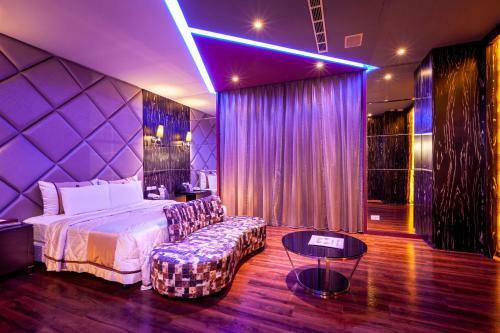 Ouwei Motel