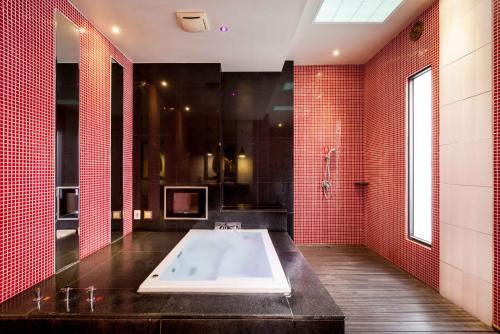Ouwei Motel