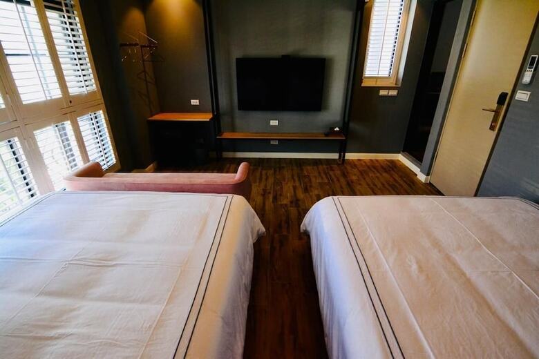 Bed & Breakfast Madam's Mansion Homestay