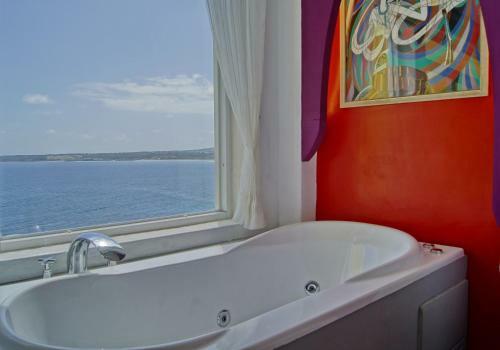 Kenting Nanwan Resort
