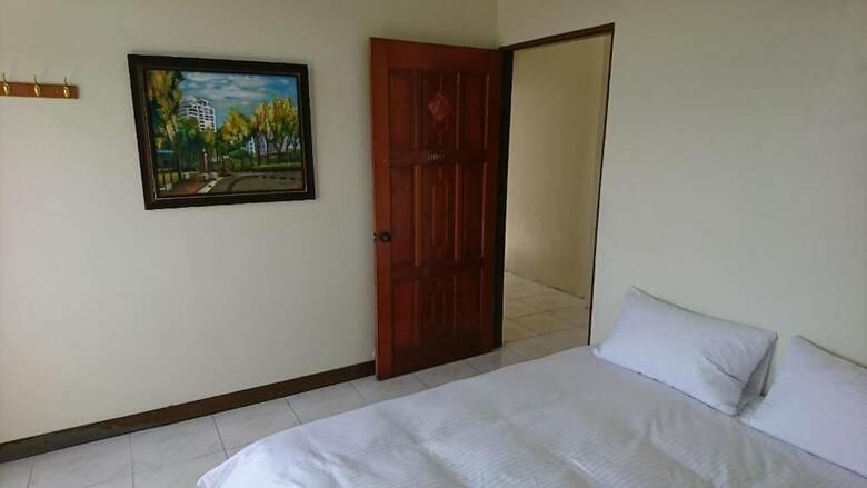 Bed & Breakfast Garden Hostel