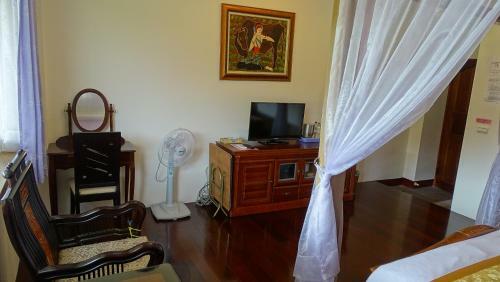 Emoonten Homestay
