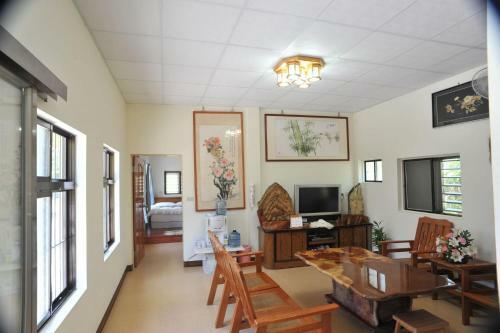 Ja Ja Homestay
