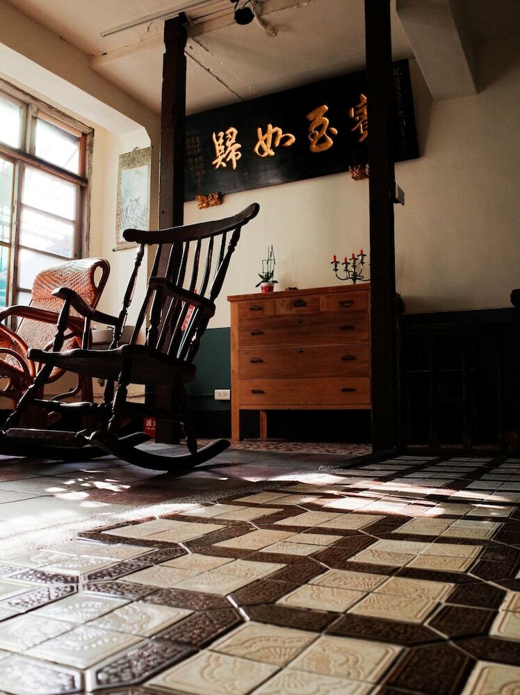 Neat Hostel