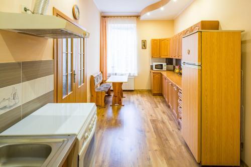 Apartamento Rynok Square 5