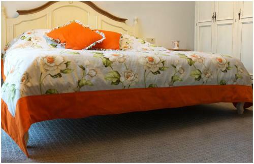 Hotel Maman