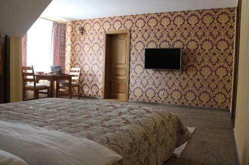 Hostal Barin House