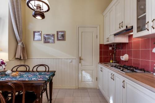 Apartamento Studios At Anchevskih 3