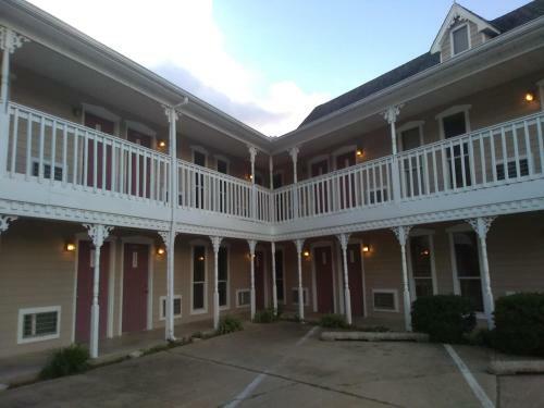 Motel Victorian Inn