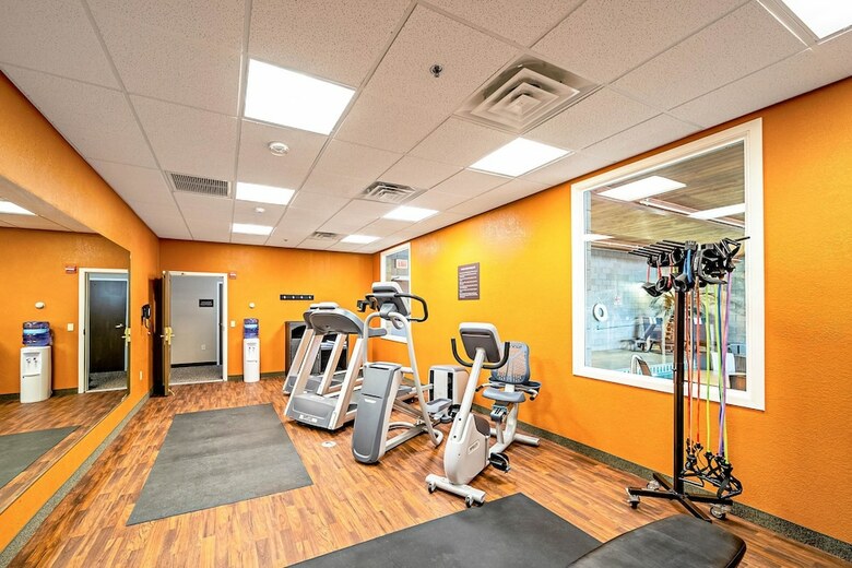 Hotel Comfort Inn & Suites