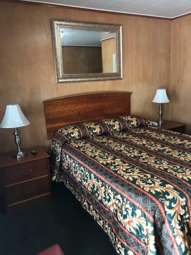 Pine Haven Motel