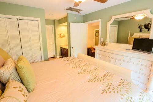 Marsh Woods Cottage