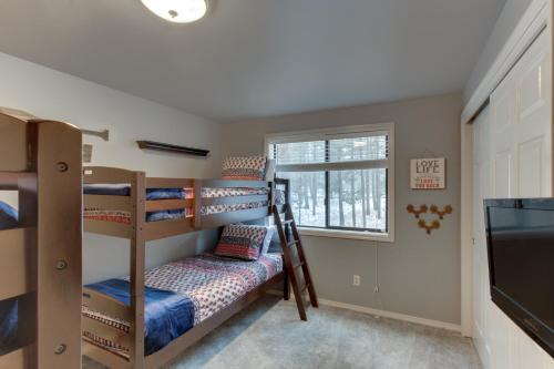 7 Redwood