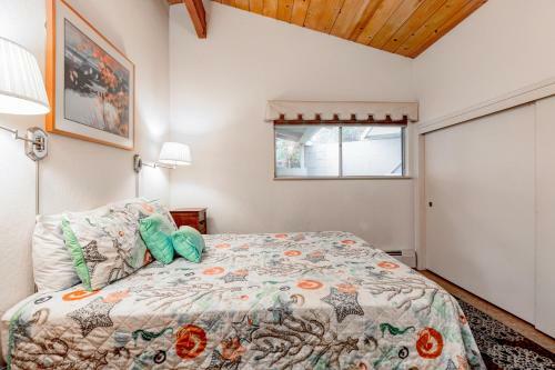 25 Toad Hollow Home