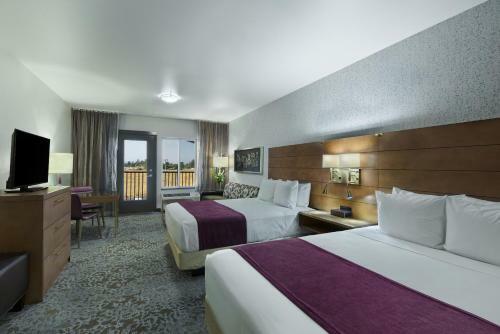 Hotel Oxford Suites Sonoma - Rohnert Park