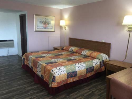 Finn's Motel