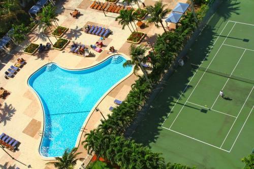 Apartamento Collins Condo #211334
